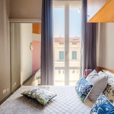 Gemma Imperiale 3 Bedrooms With Terrace In 维亚雷焦