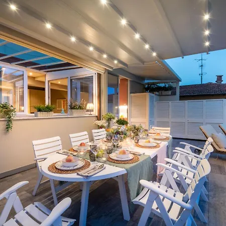 Gemma Imperiale 3 Bedrooms With Terrace In Апартаменты Виареджо